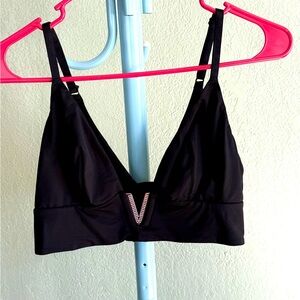 Black V-Detail Bralette. Size XL